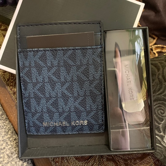 Authentic MK Coated signature card case/money clip - Picture 1 of 10